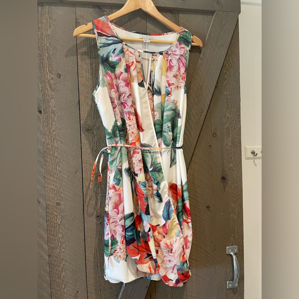 H&M White Floral Wrap Dress
